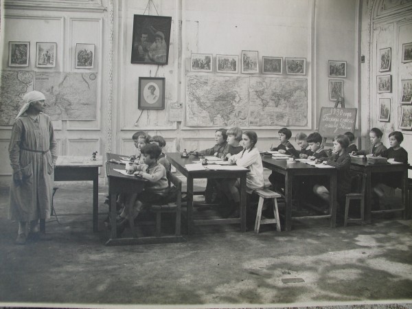 Ecole de l'asile pour enfants russes 1930